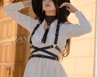 Waist harness with a long belt, genuine leather woman harness, transformer harness top, harness for women, harness belt waist