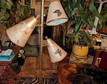 vintage 1960's 3 fiberglass shade w/butterflies flowers ferns floor lamp