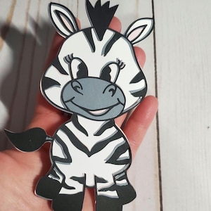Papier cartonné bébé zèbre découpé, découpe en forme de bébé zèbre, ébauches de bébé animal de la jungle pour travaux manuels