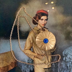 Rare 1973 Estee Lauder Empire Solid Perfume Locket Pendant Youth Dew Blue Cabochon Vintage Compact Necklace 24 Inch Chain