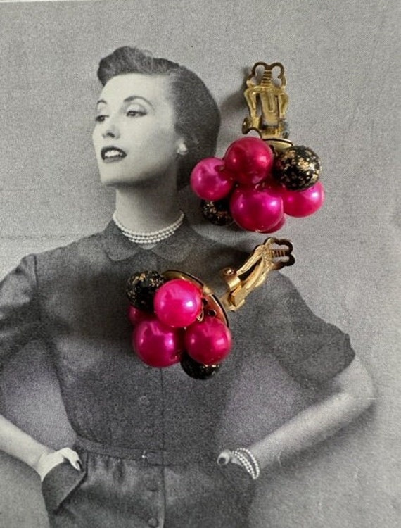50s Bright Violet Cluster Earrings, 50s Cluster E… - image 3