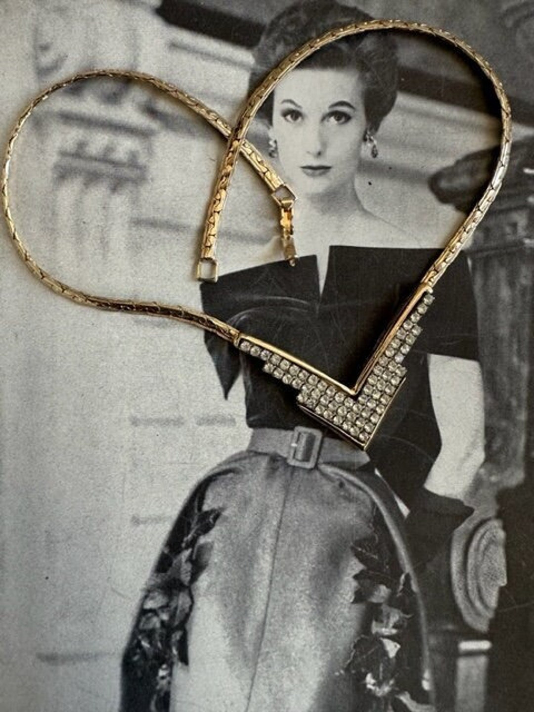 80s Classic V Rhinestone Choker, 80s Chokers, 80s Jewelry, Gold V