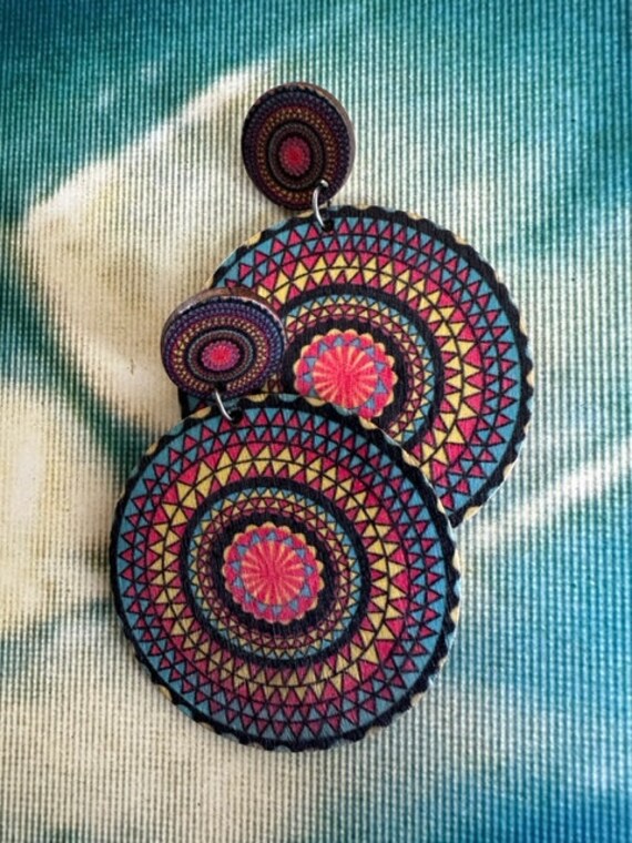 70s Mega Spirograph pattern Dangle Earrings, 70s … - image 3