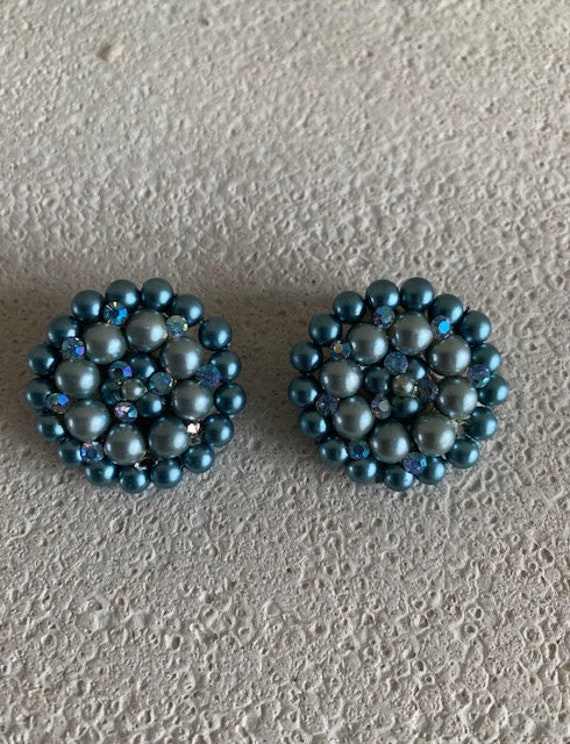 1960s Dusty Blue Green Pearl Button Earrings, 60s… - image 9