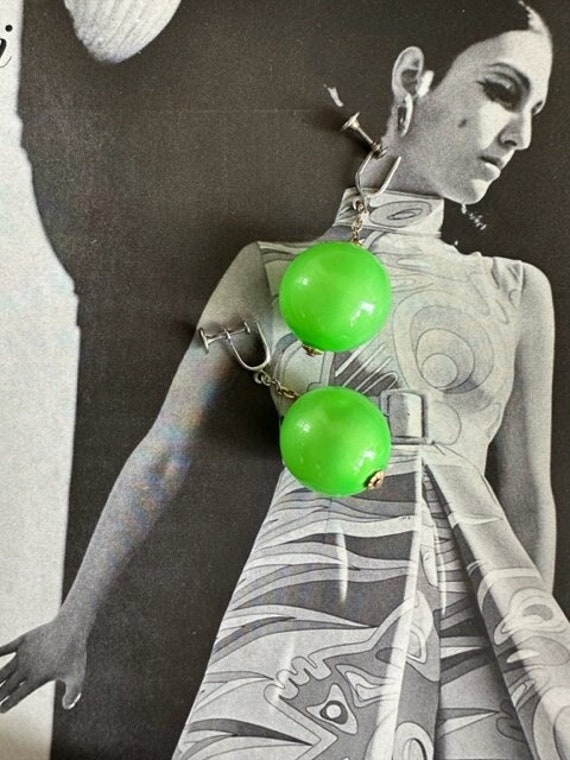 60s Lucite Large Lime Green Dangle Ball Earrings, 
