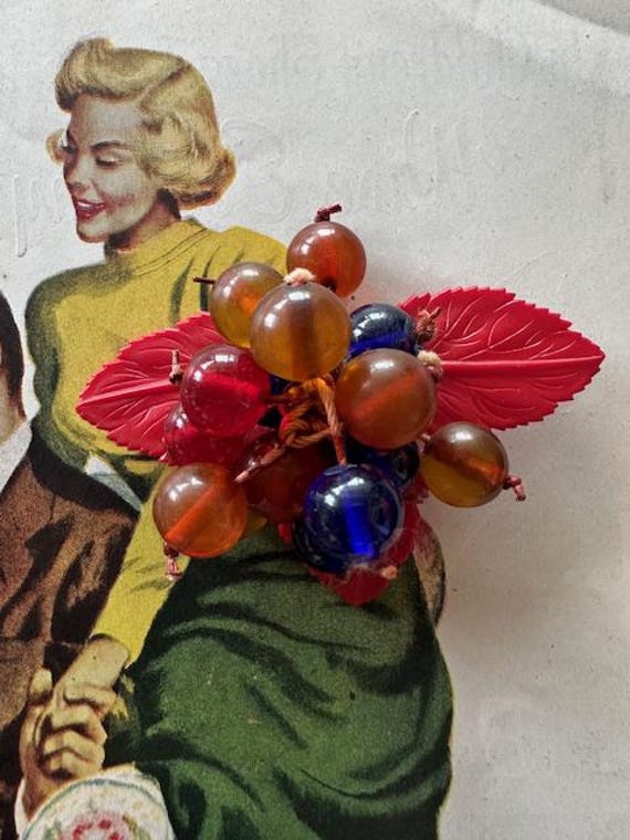 1930s Miriam Haskell unsigned Dangle Fruit Brooch… - image 2