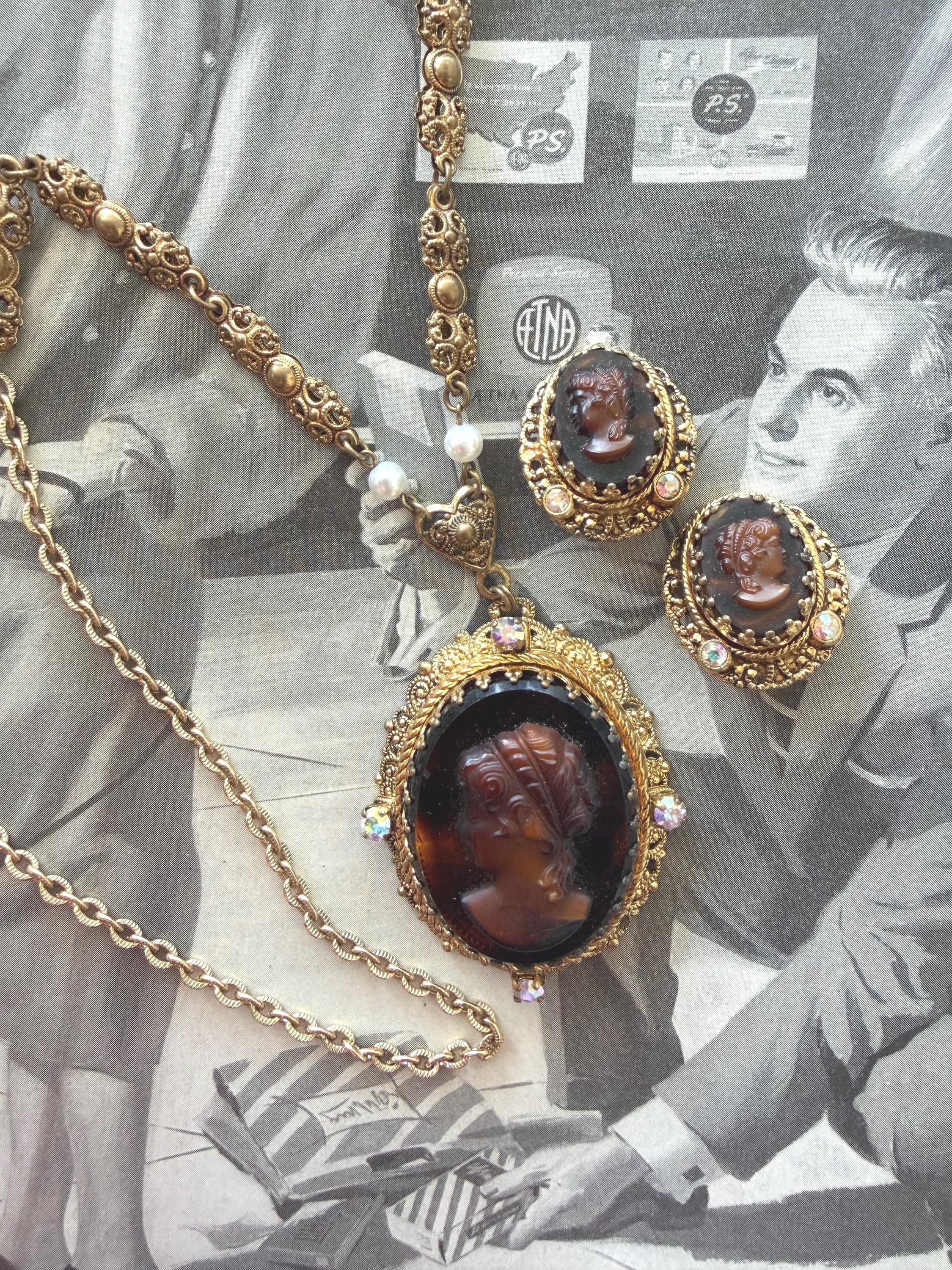 West Germany Cameo Necklace - Etsy