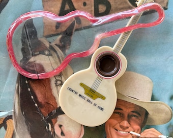 1970s Country Music Hall Of Fame Guitar Comb Mirror Set Souvenir Vintage Novelty Plastic Travel Grooming Kit Hair Accessories Jewelry
