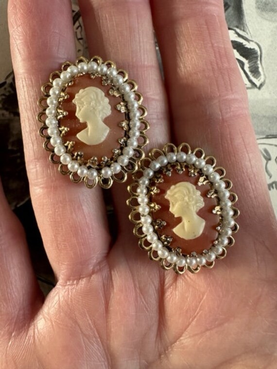 Cameo with Tiny Pearls Earrings, Cameo Earrings, … - image 3