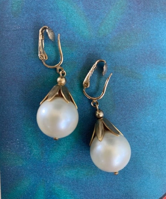 Pearl Dangle Drop Earrings, Pearl Ball Dangle Dro… - image 2