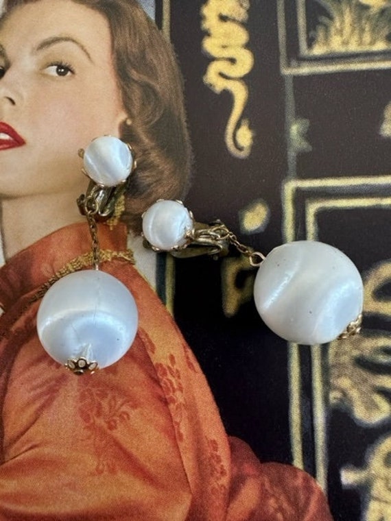 Vintage dangle ball earrings Gem