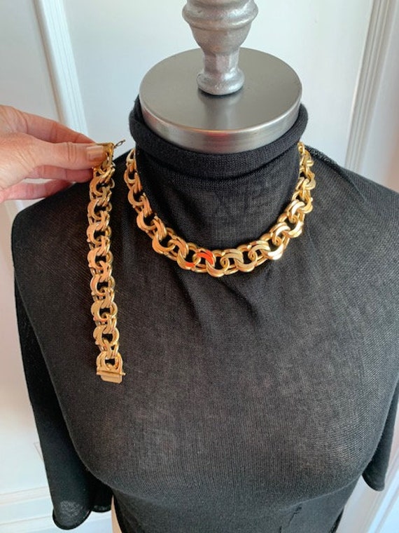 Vintage Guy Laroche Chunky Gold Curbside Chain Ch… - image 10