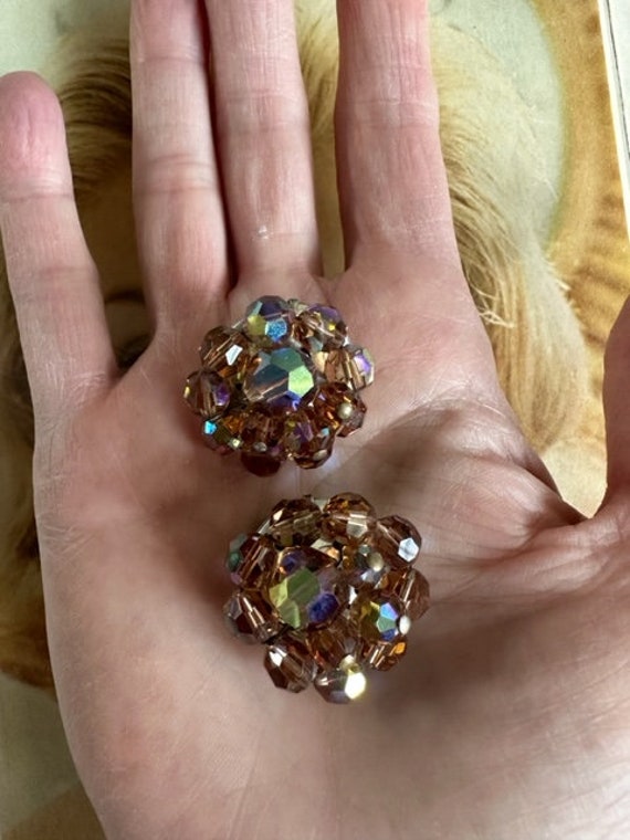 A Borealis Iridescent Cluster Earrings, 50s Clust… - image 8