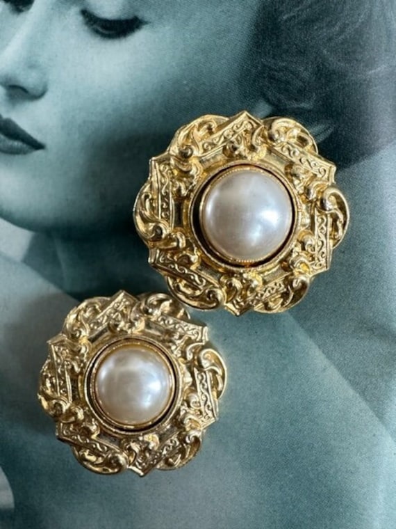 80s Mega Gold Ornate Button Earrings, Mega Gold Co