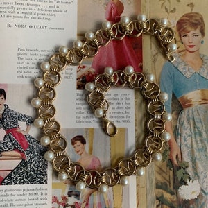 Double Sided Gold Rings with Pearls Necklace
