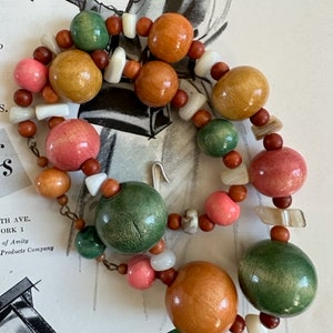 60s Rare Wooden Colorful Gum Ball Choker with MOP Shell Nuggets, 60s Choker, Vintage Rare Wooden Necklace, Wooden Jewelry