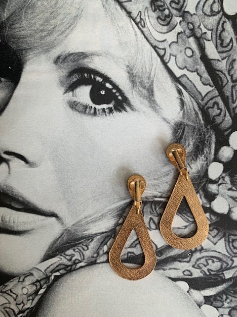 60s Dangle Splatter Enamel Hoops Teardrop Splatter Painted - Etsy