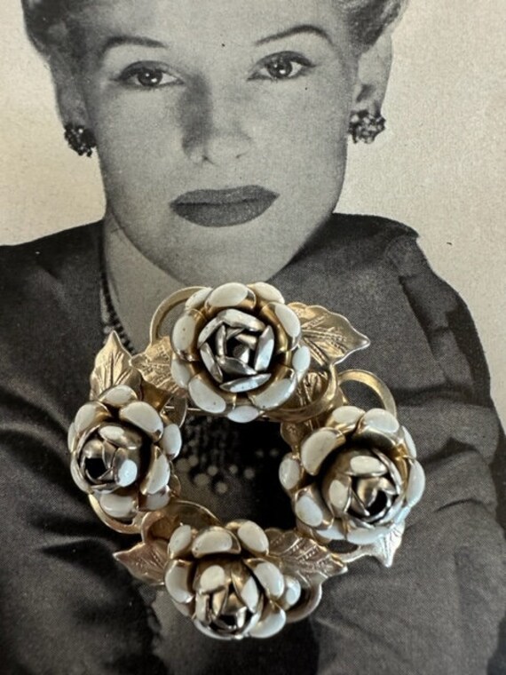 Cabbage Rose Wreath Brooch, Vintage Flower Jewelr… - image 4