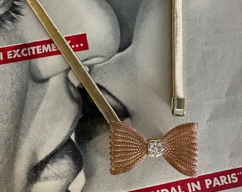 1970s Gold Mesh Bow Tie Stretch Belt Vintage Mesh Buckle Clasp Jewelry 1970s Gold Mesh Bow Tie Stretch Belt Vintage Gold Metal  main image 2