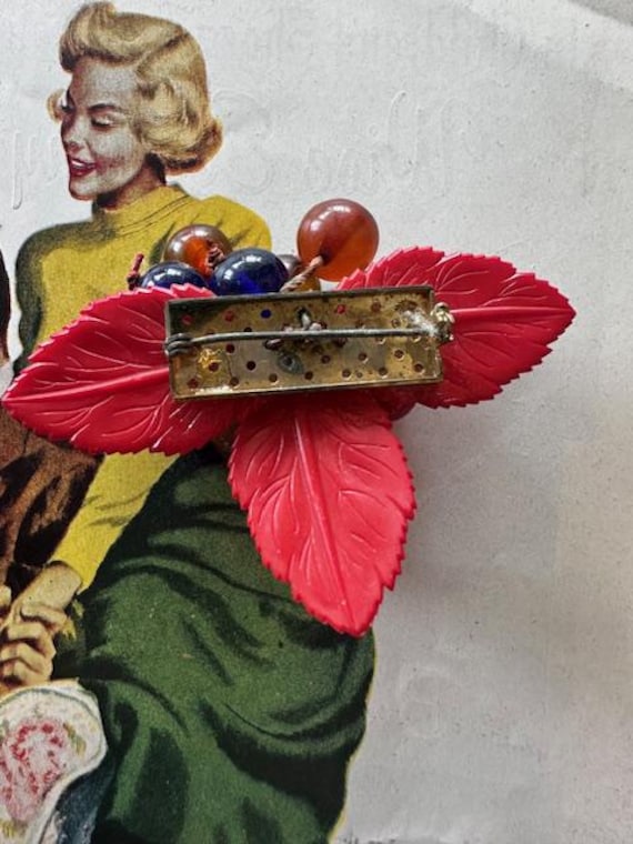 1930s Miriam Haskell unsigned Dangle Fruit Brooch… - image 3