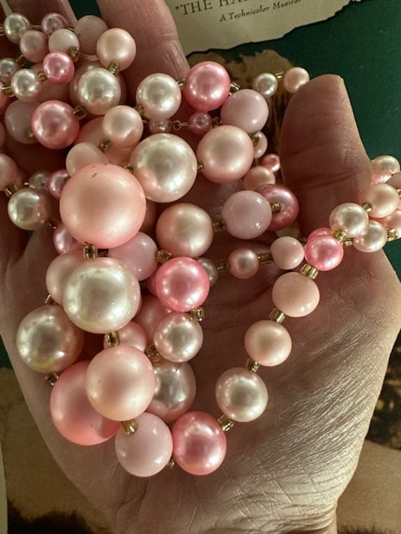 50s 3-Strand Pink Pearl Beaded Necklace, Vintage … - image 9