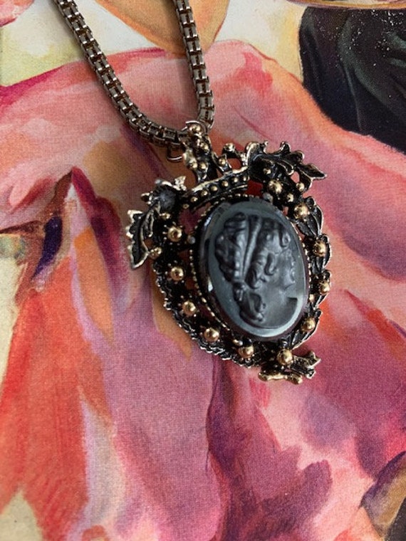 Hematite Cameo Pendant, Vintage Cameo Pendant, Vi… - image 2