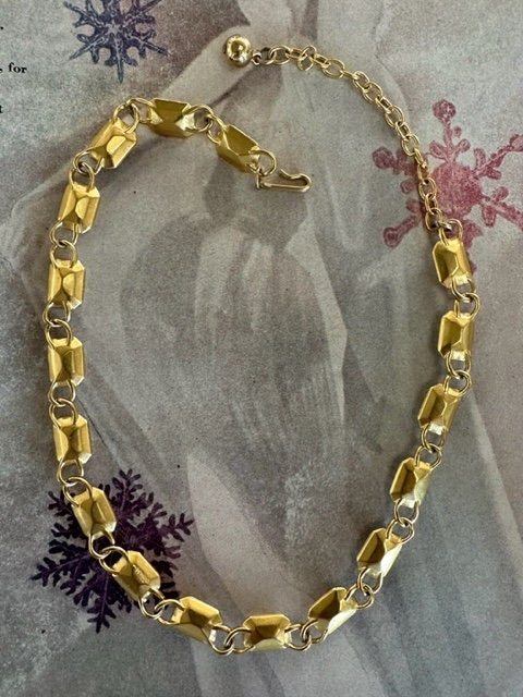 Trifari TM Gold With Purple Crystal Link Necklace, 80s