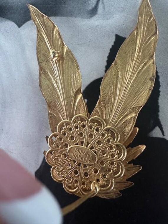1960s Miriam Haskell Signed Vintage Brooch - Gold… - image 4