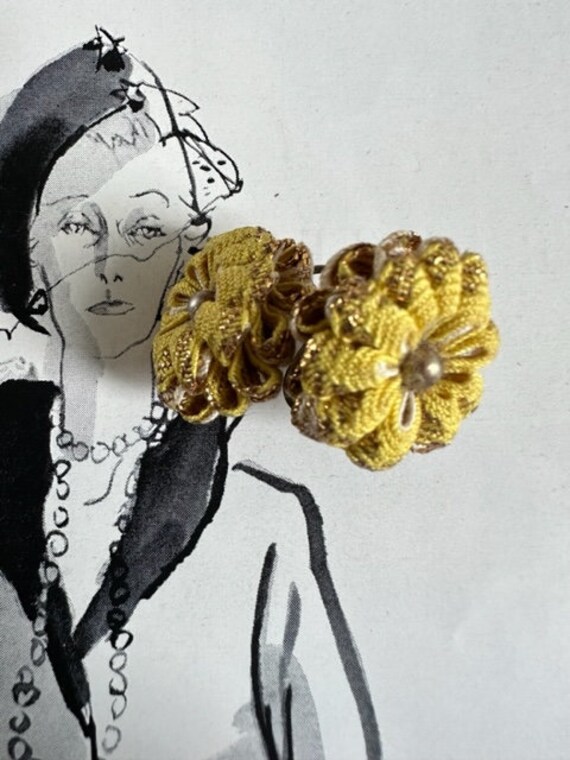 40s Yellow Crochet Flower Earrings, 40s  Fabric e… - image 4