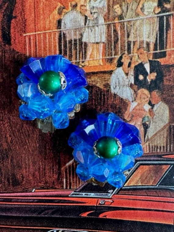 50s Two Blues Cluster Earrings, 50s Cluster Bead E