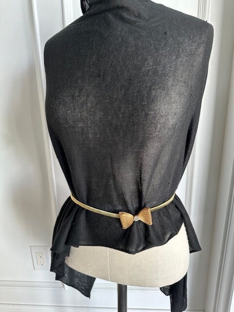 1970s Gold Mesh Bow Tie Stretch Belt Vintage Mesh Buckle Clasp Jewelry 1970s Gold Mesh Bow Tie Stretch Belt Vintage Gold Metal  main image 2