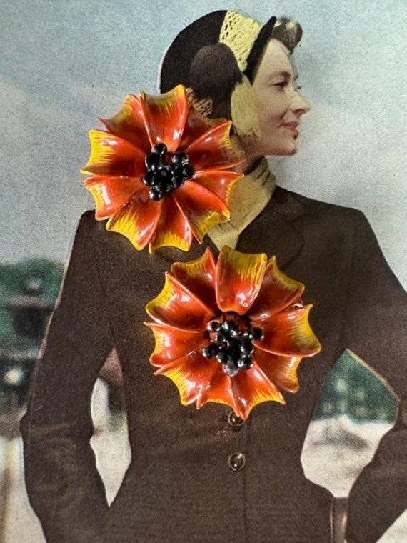 50s Rust, Yellow Flower Earrings, 50s Flower Earri