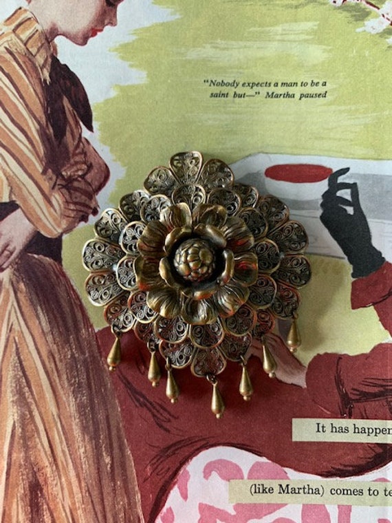 40s Filagree Lg Flower Brooch with Tassels, 40s F… - image 3