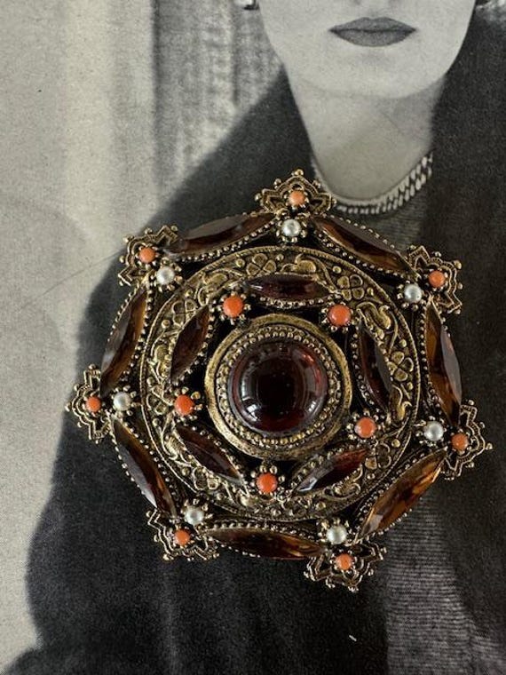 1960s ART Signed Brooch Gold Tone With Topaz Rhinestones Faux