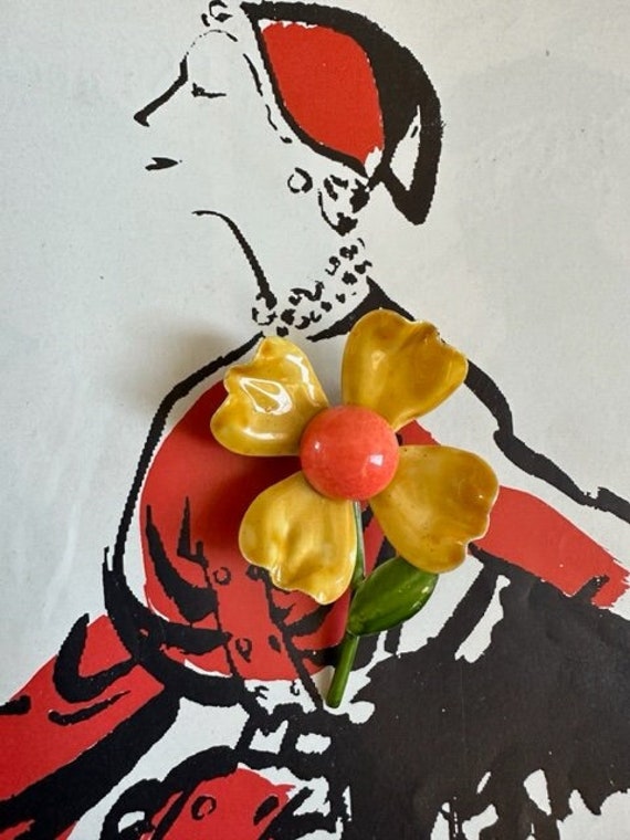 60s Yellow Flower Pin, Flower Child Jewelry, 60s F