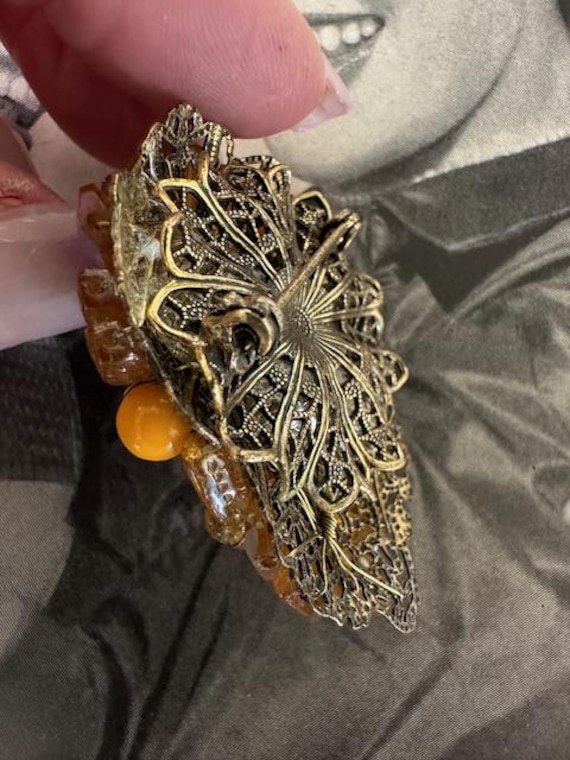 1940s Miriam Haskell unsigned Brooch Yellow Glass… - image 8