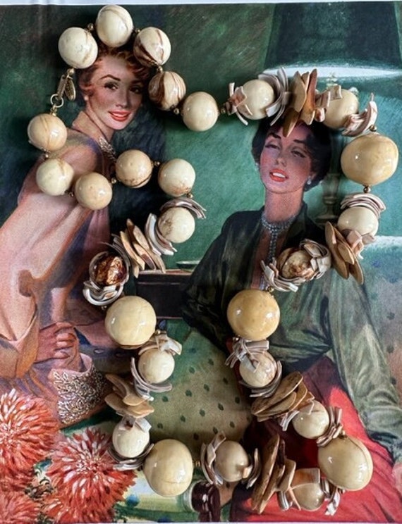 1970s Miriam Haskell Signed Vintage Chunky Beaded… - image 2