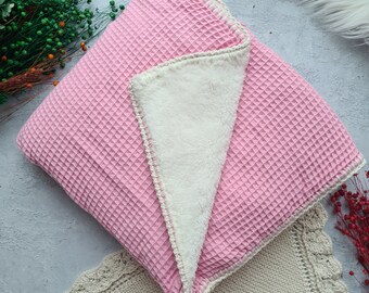 Manta para bebé, manta para cochecito, manta para gatear para bebé, manta suave con peluche de osito y piqué gofre, idea de regalo para baby shower o nacimiento