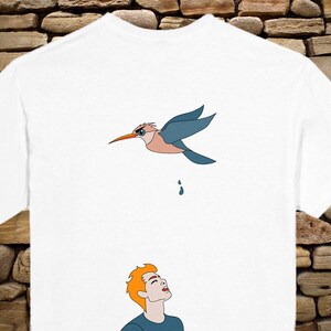 Camiseta pájaro cagando / unisex
