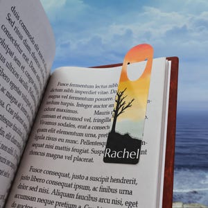 Custom Bookmark - Perfect for Bookworms, Personalized Book Lover Gift, Literary Gift, Reading Accessories, Handmade Page Marker