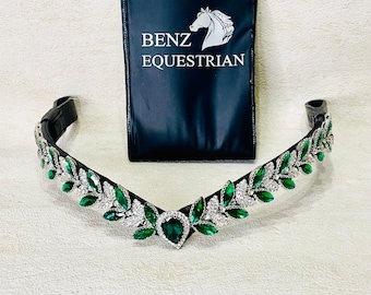 Bracelet à bride en cuir cristal vert émeraude pour cheval de