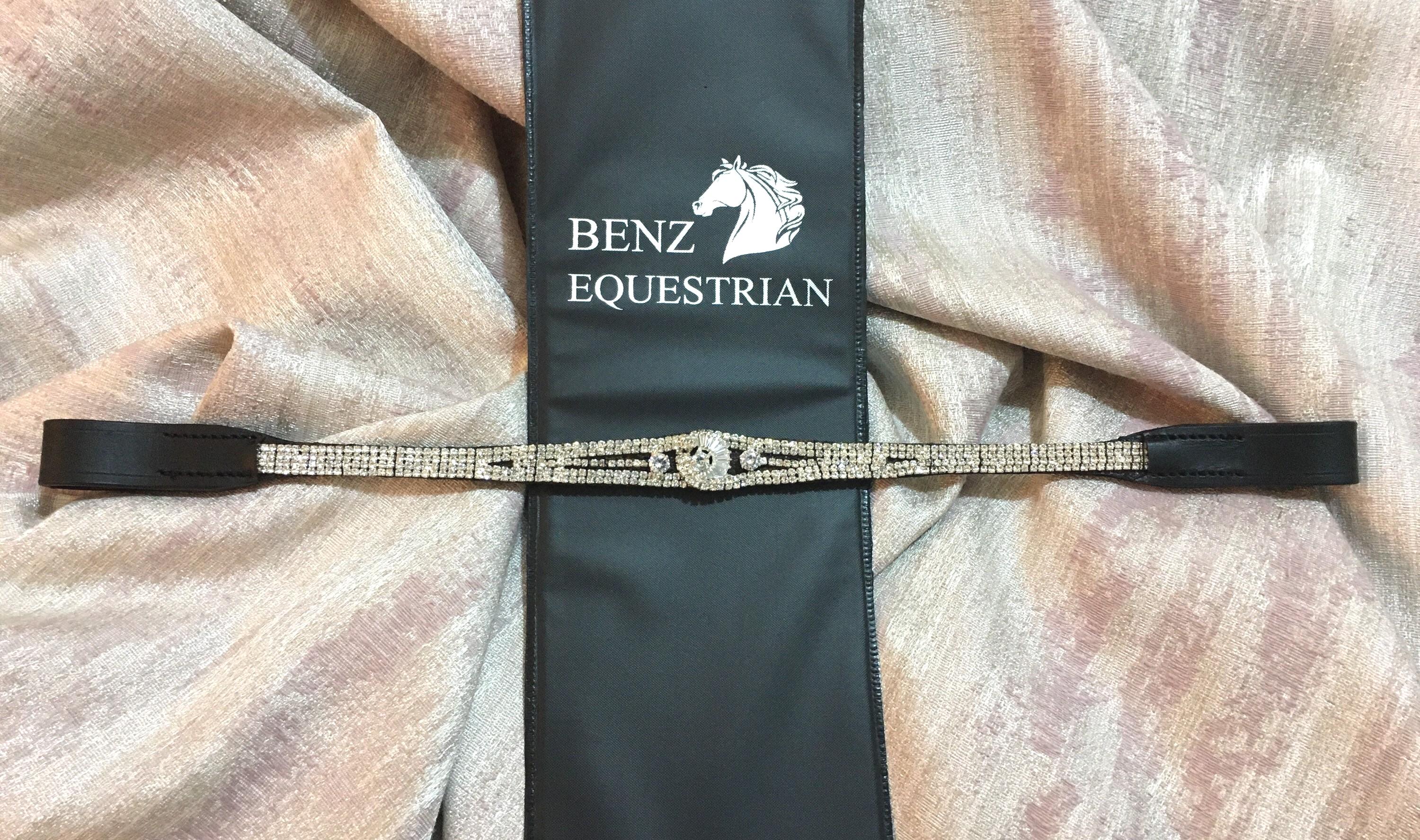 Têtière Courbe Diamant Cuir Noir - Taille Poney 14 Pouces - Occasion