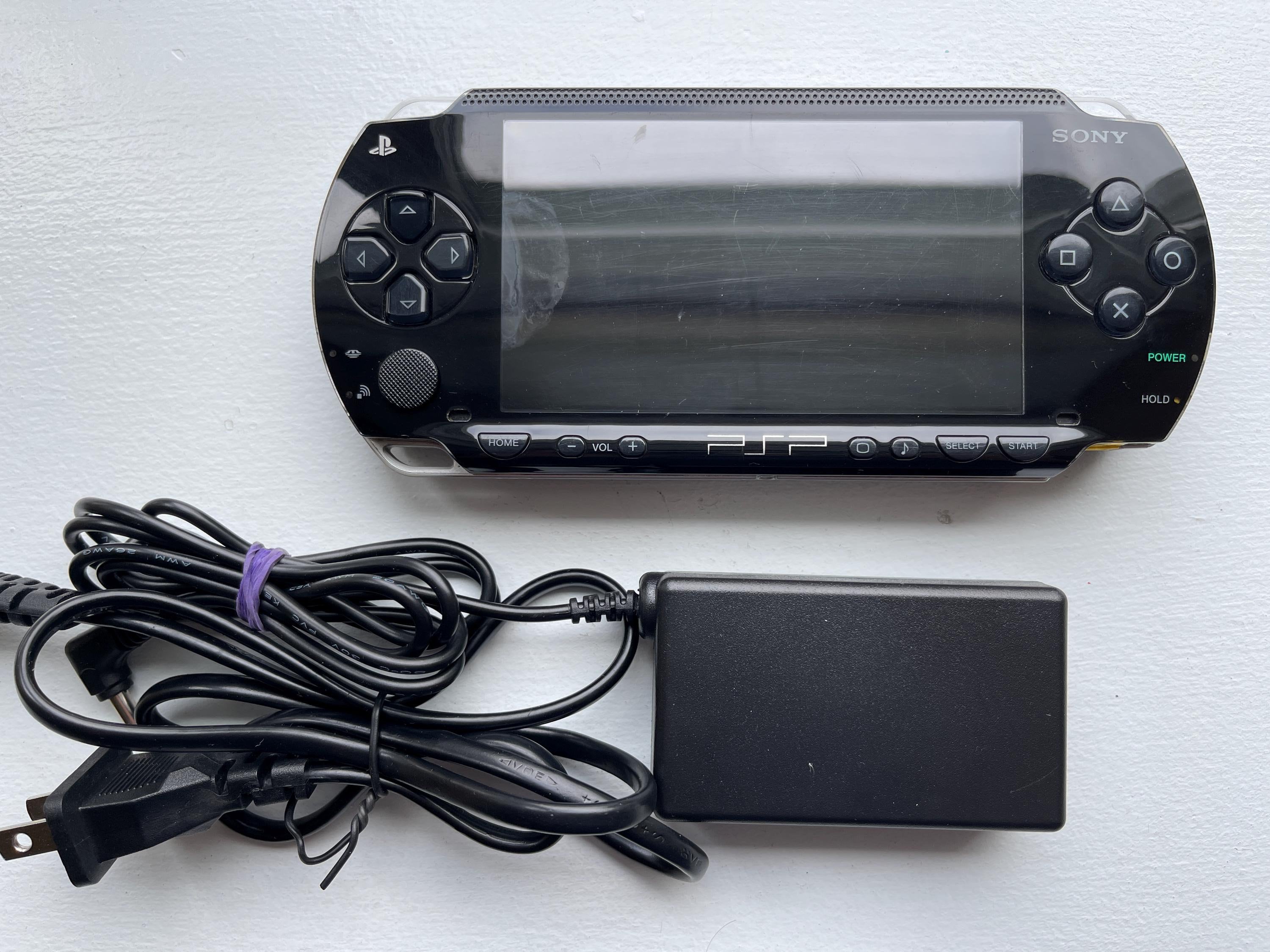 Sony PSP-1000 Black - Good Condition - Charger + New Battery