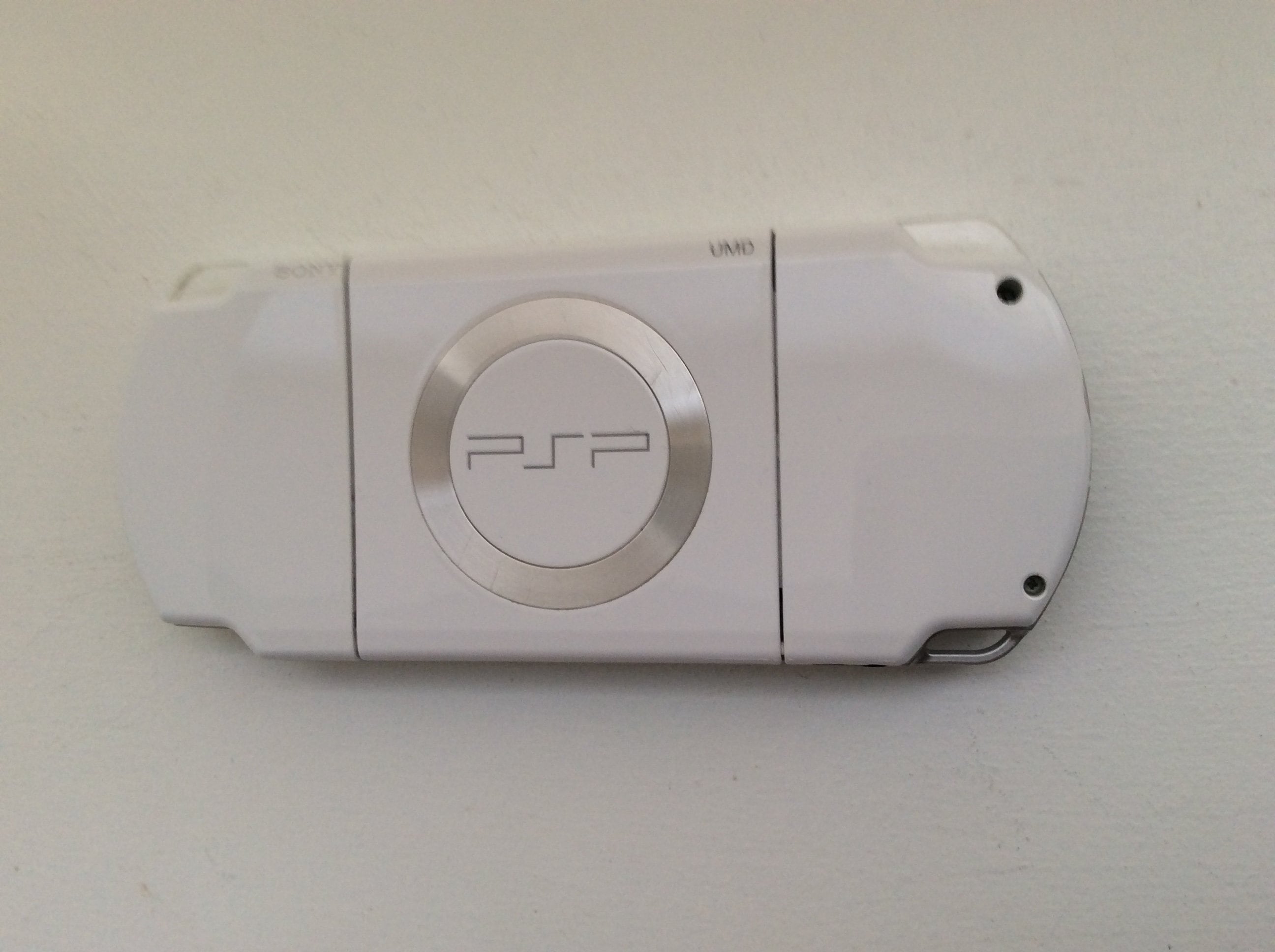 Sony PSP-2000 White - Good Condition - Charger + New Battery - Etsy