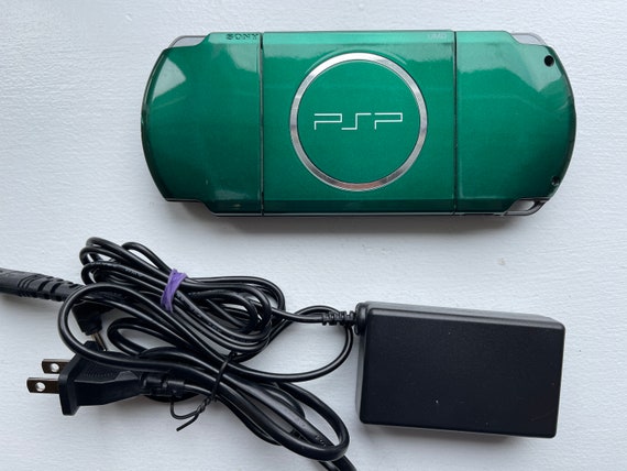 Playstation Portable Spirited Green PSP 3000SG Sony Limited