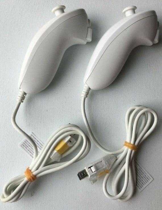 Authentic Nintendo Wii Nunchuck X2 - White - Tested - Etsy