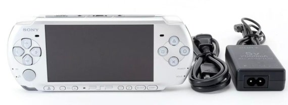 SONY - 【中古】SONY PlayStationPortable PW【PSP3000】 PSP-3000 SONY PSP Playstation Console Only+ Battery/Charger