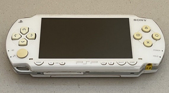 Sony psp 100 discount