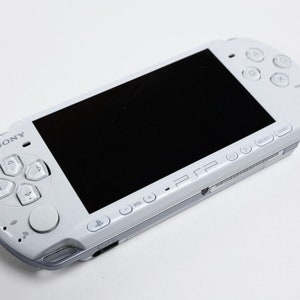 Authentic Sony PSP-3000 Console WiFi enabled Good Condition Charger New Battery Pearl White