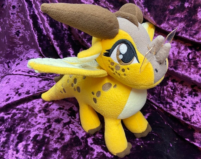 Cricket Hivewing Plush: Wings of Fire Handmade 11” Dragon